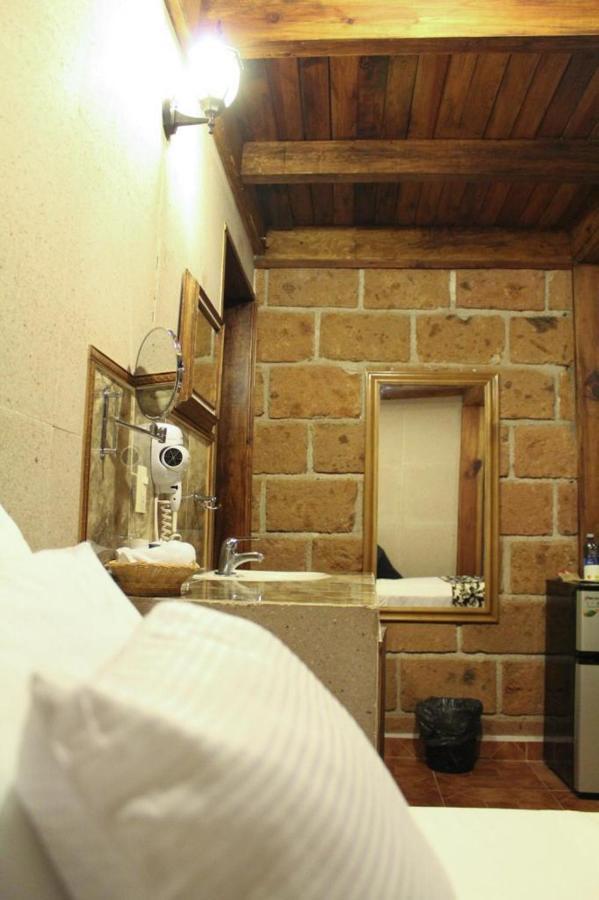 Hotel Real Nirvana Tecozautla Buitenkant foto